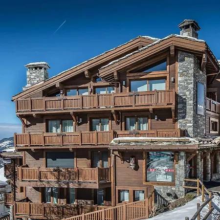 Moderne Avec Cheminée, Parking Et Wi-fi, - Fr-1-563-7 * Courchevel