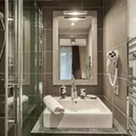 Moderne Avec Cheminée, Parking Et Wi-fi, - Fr-1-563-7 Appartamento